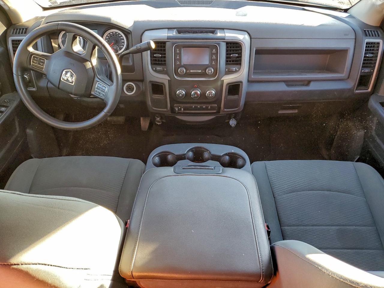 2016 Ram 3500 St VIN: 3C63RPGL5GG121857 Lot: 90506555