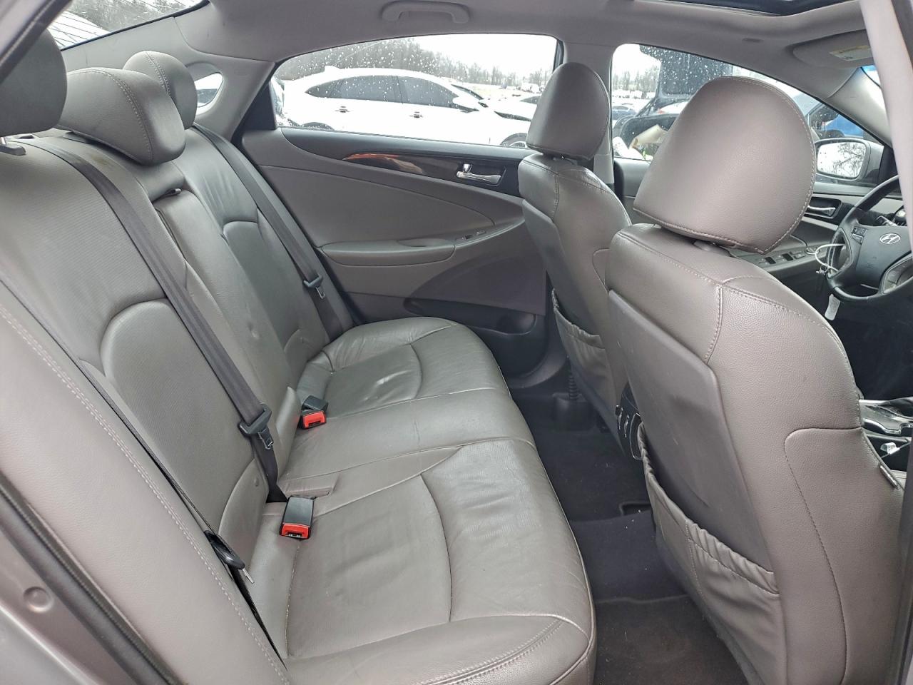 2011 Hyundai Sonata Se VIN: 5NPEC4AC1BH105729 Lot: 94402235