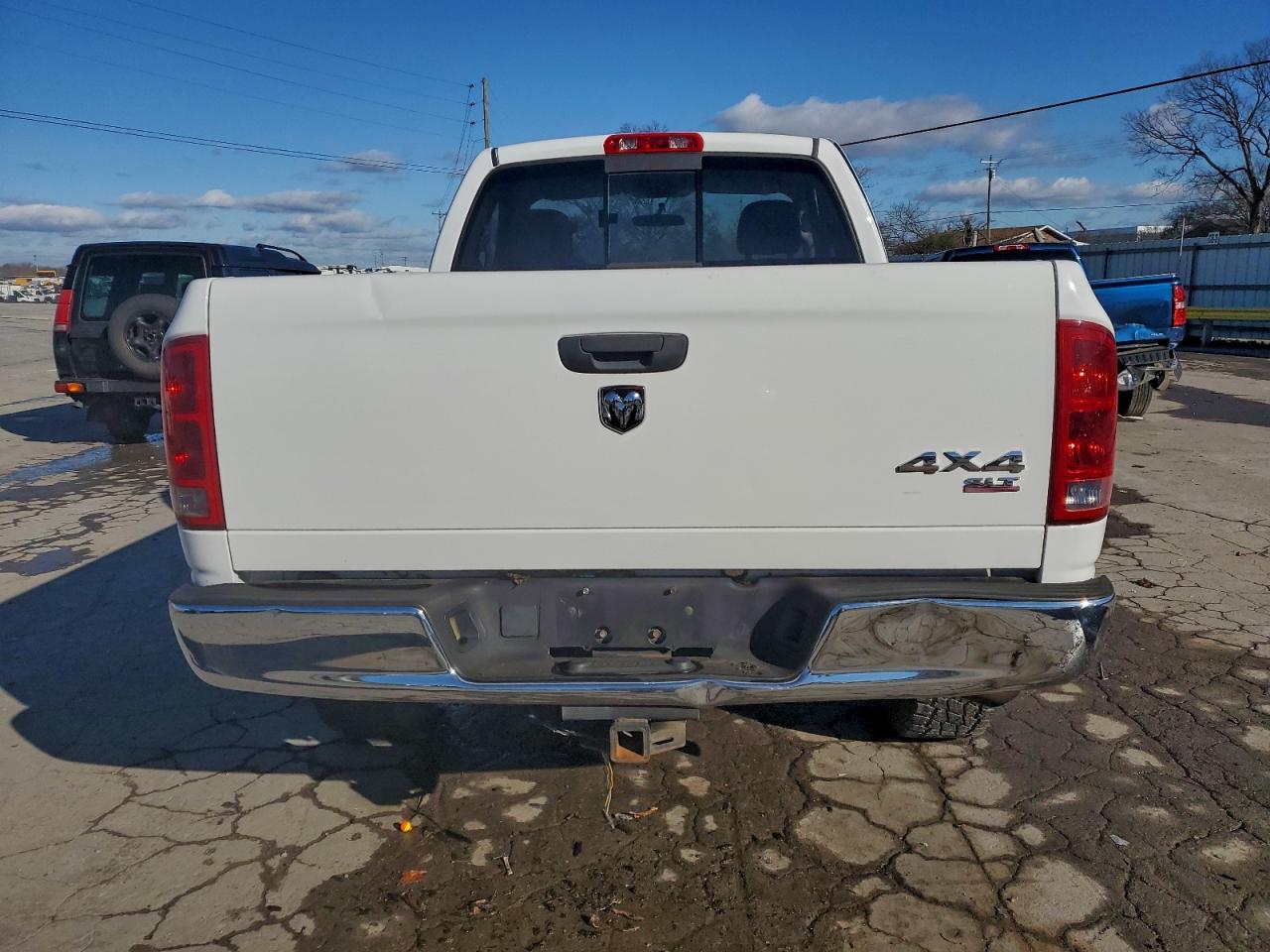 2005 Dodge Ram 1500 St VIN: 1D7HU16N45J556335 Lot: 94364635