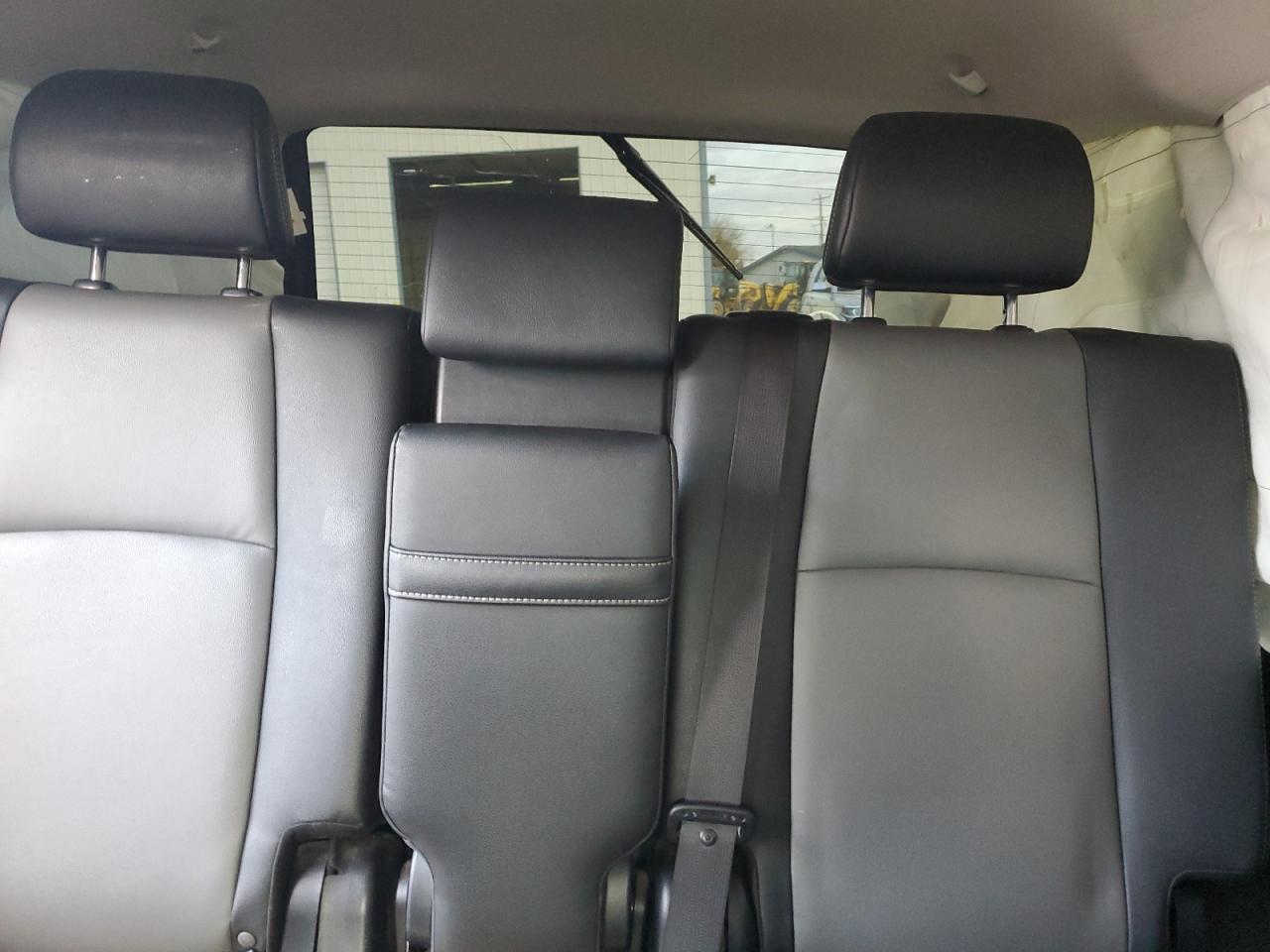 2020 Toyota 4Runner Sr5/Sr5 Premium VIN: JTEBU5JR9L5798833 Lot: 93905925