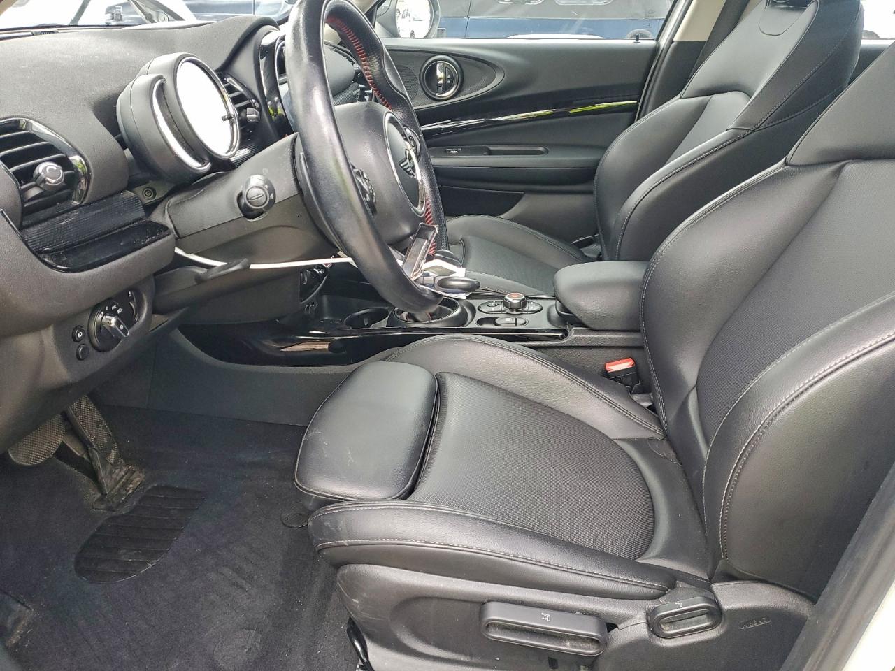 2019 Mini Cooper S Clubman All4 VIN: WMWLU5C58K2G04506 Lot: 93918345