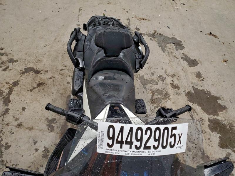 2025 CAN-AM SPYDER ROADSTER RT  