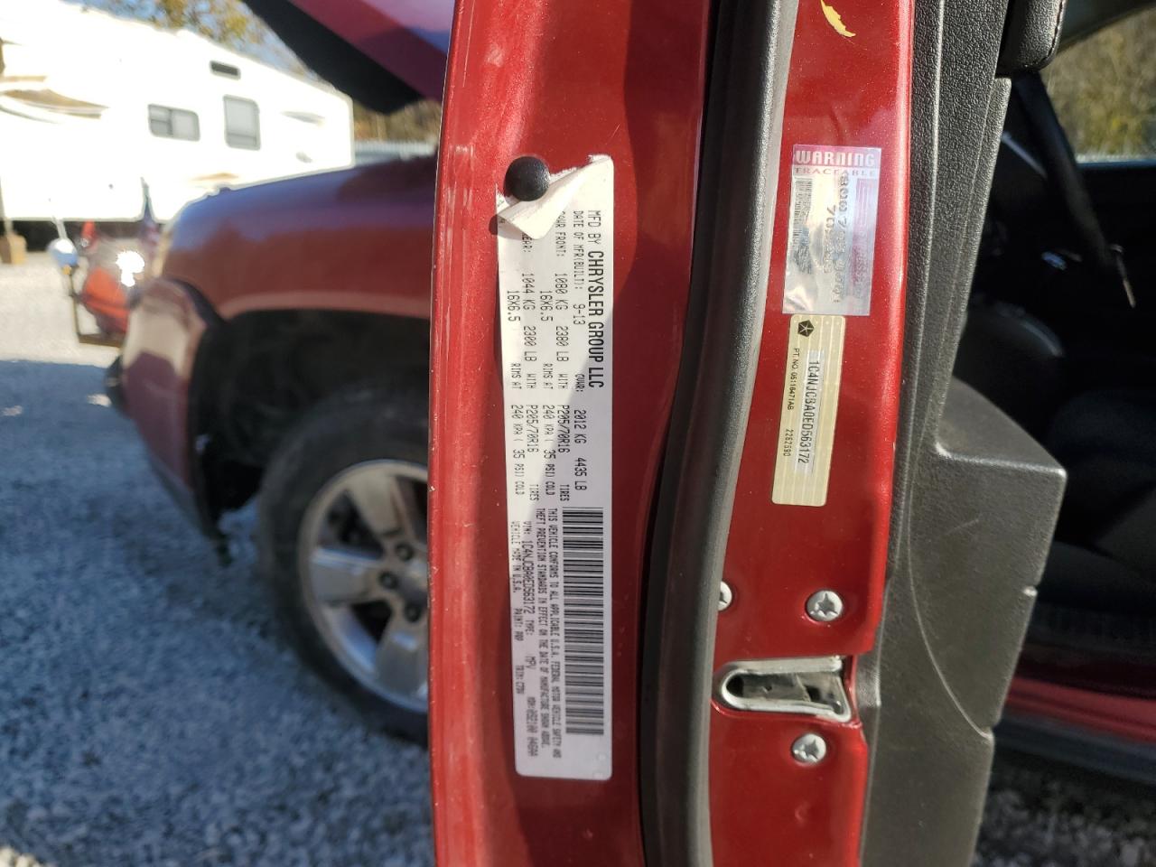 2014 Jeep Compass Sport VIN: 1C4NJCBA0ED563172 Lot: 91526755