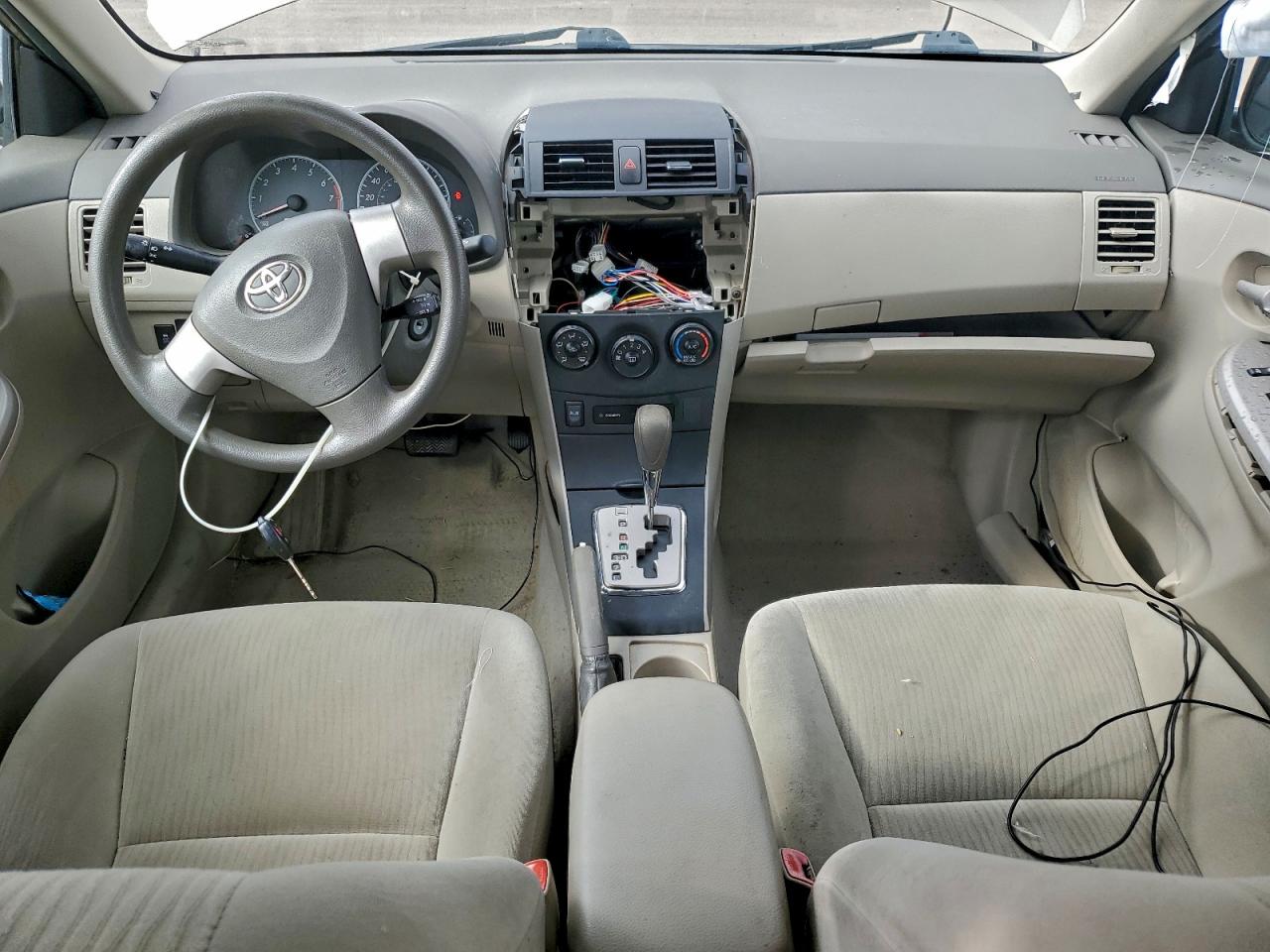 2010 Toyota Corolla Base VIN: 1NXBU4EE2AZ184307 Lot: 93935775