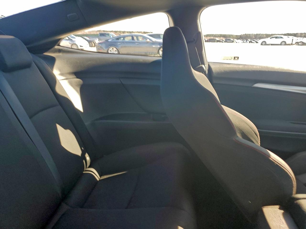 2018 Honda Civic Si VIN: 2HGFC3A58JH757434 Lot: 94351535