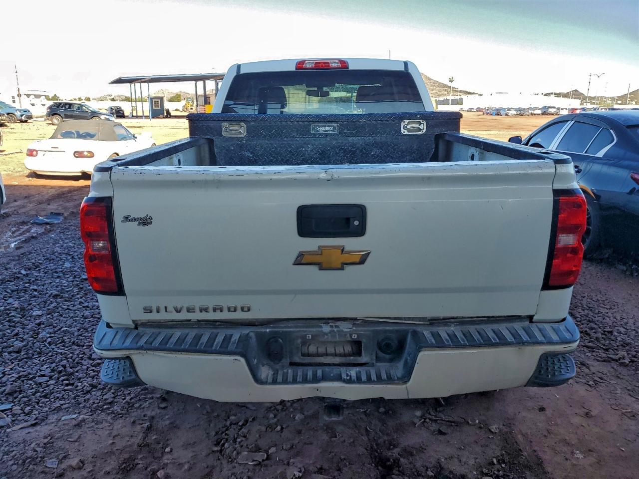 2017 Chevrolet Silverado K1500 Custom VIN: 1GCVKPEC5HZ363302 Lot: 94373065