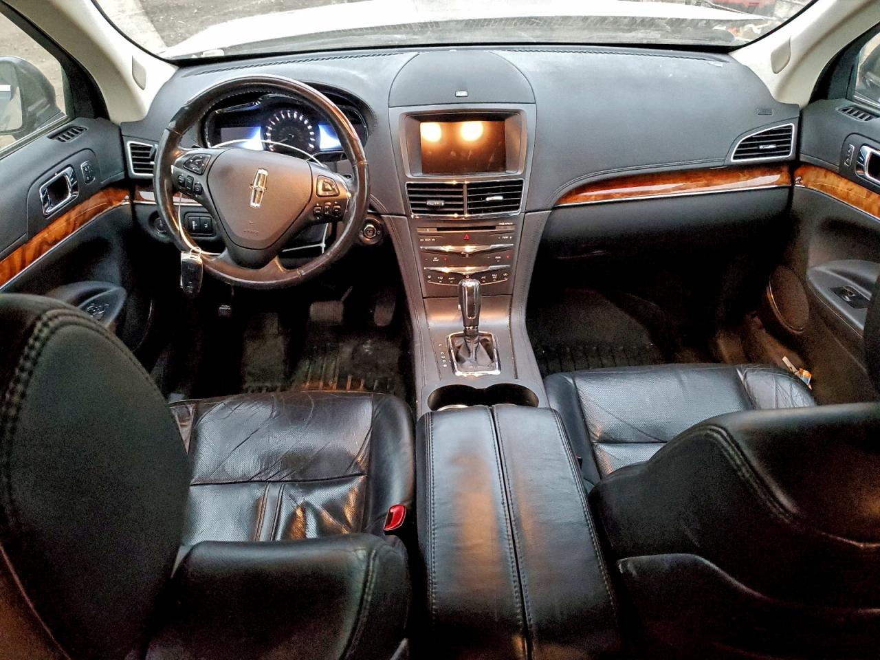 2014 Lincoln Mkt VIN: 2LMHJ5AT9EBL50755 Lot: 93682925