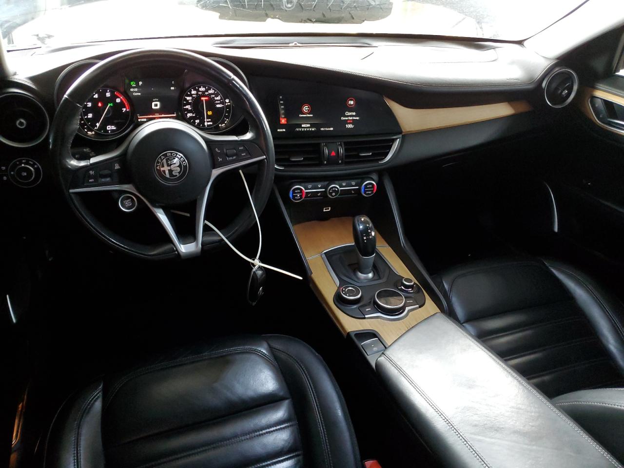 2017 Alfa Romeo Giulia Ti VIN: ZARFAECN2H7549932 Lot: 93148155