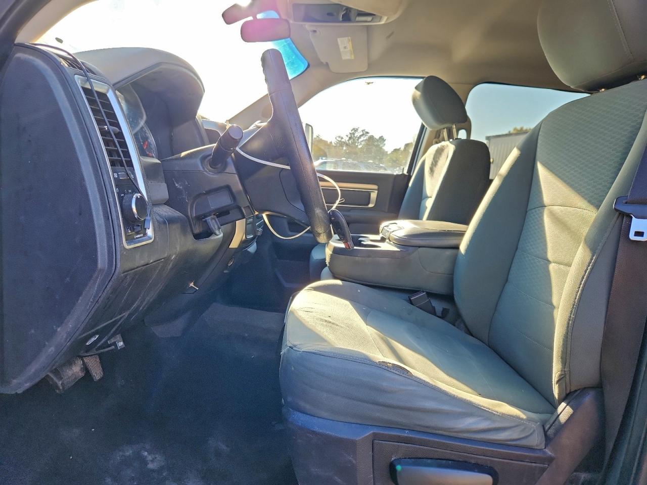 2017 Ram 2500 Slt VIN: 3C6UR5DL0HG551181 Lot: 94676775