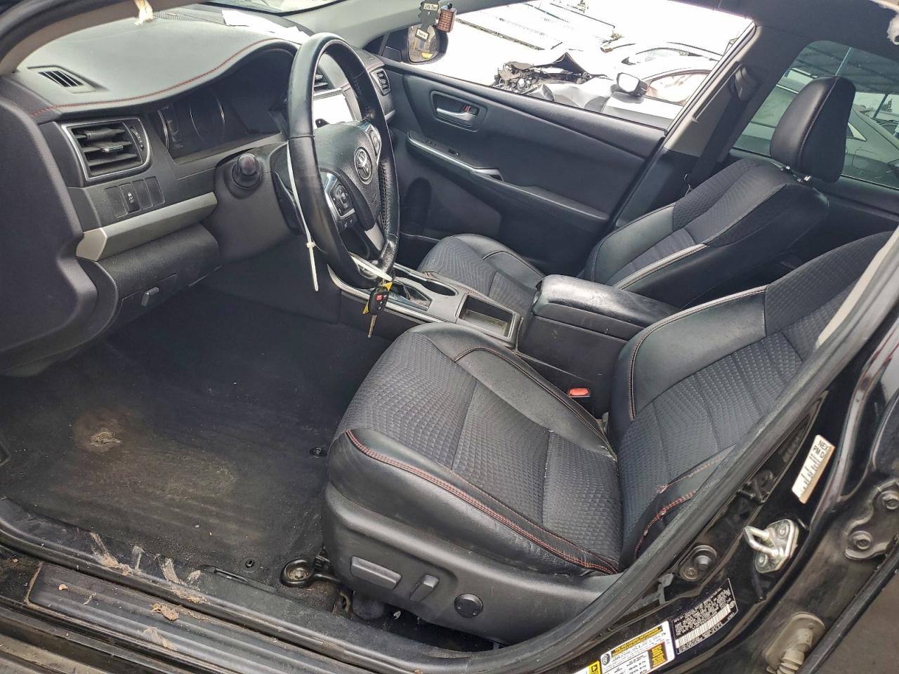 2015 Toyota Camry Le VIN: 4T1BF1FK2FU044696 Lot: 93996895