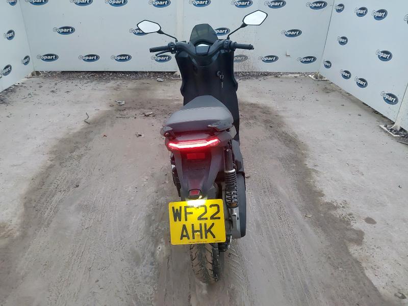 2022 SCUTUM SEAT MO ESCOOTER 125 