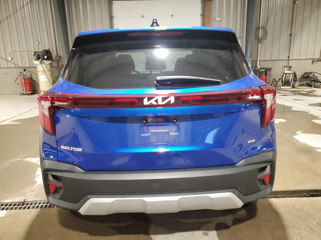 2024 Kia Seltos Lx VIN: KNDEPCAA8R7545846 Lot: 92304255