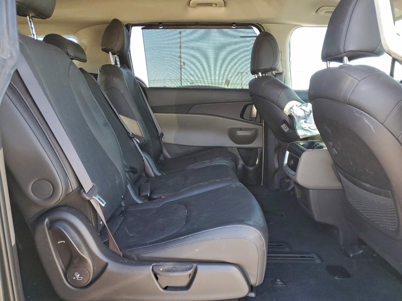 2025 Kia Carnival Ex VIN: KNDNC5KA3S6031713 Lot: 93973165