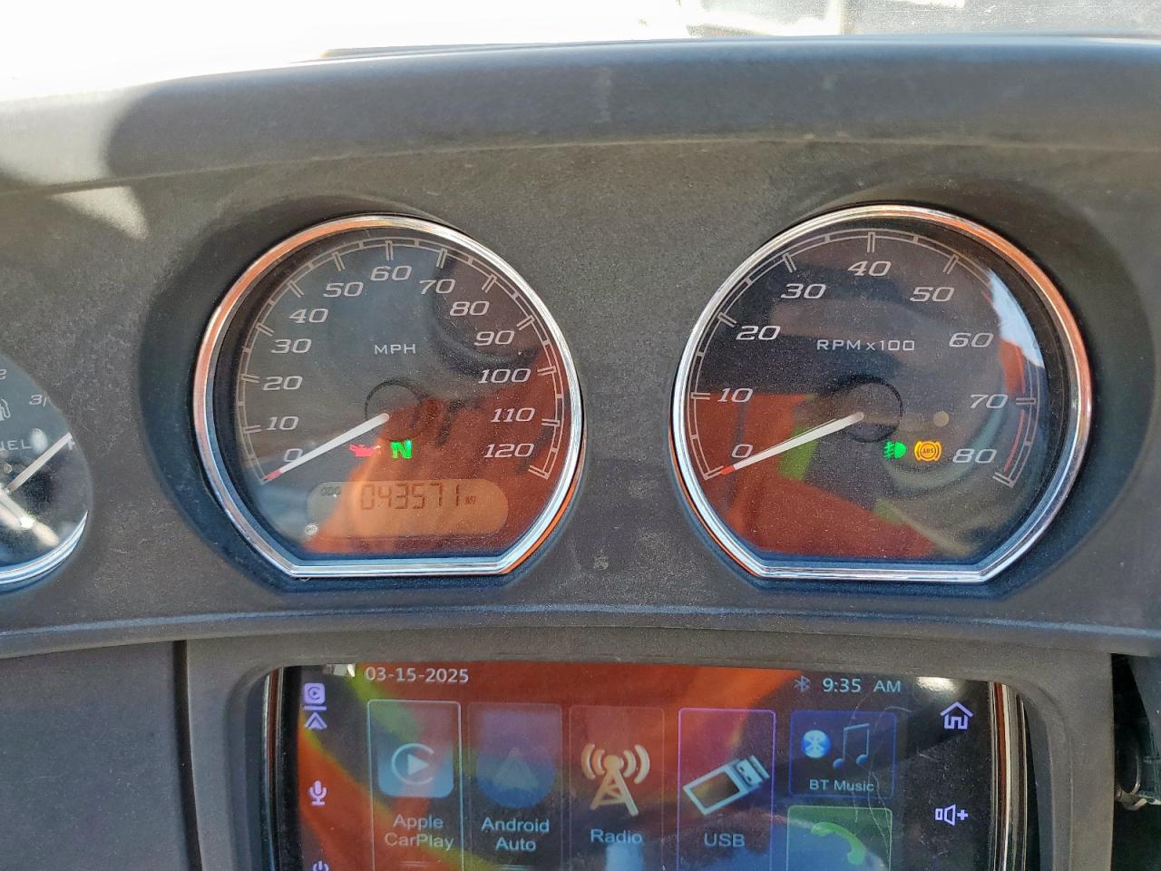 2014 Harley-Davidson Flhtcu Ultra Classic Electra Glide VIN: 1HD1FCM17EB612990 Lot: 92053865