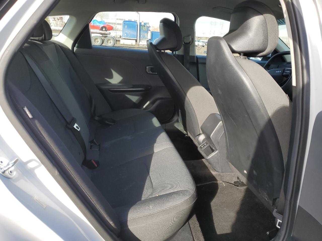 2025 Kia K4 Lx VIN: 3KPFT4DE6SE076833 Lot: 93031295