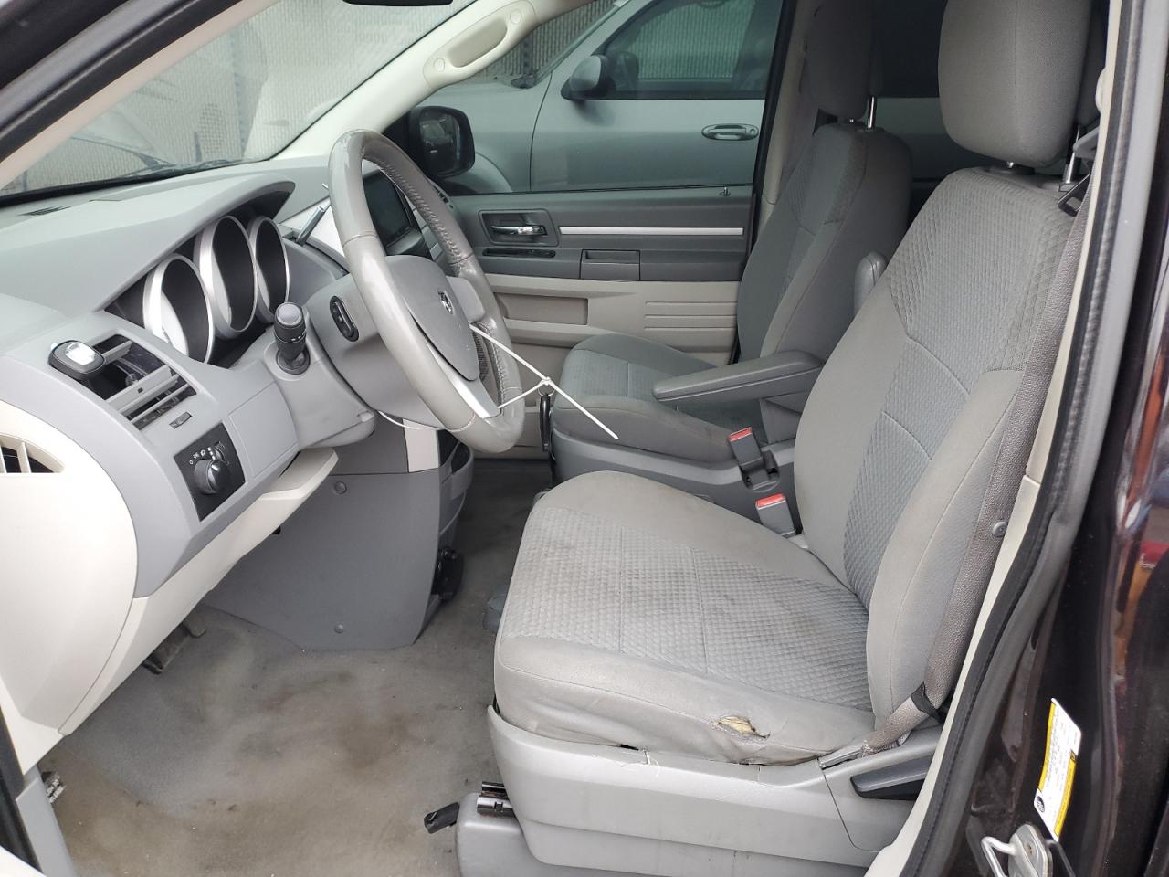 2010 Dodge Grand Caravan Hero VIN: 2D4RN3D18AR349897 Lot: 92190205