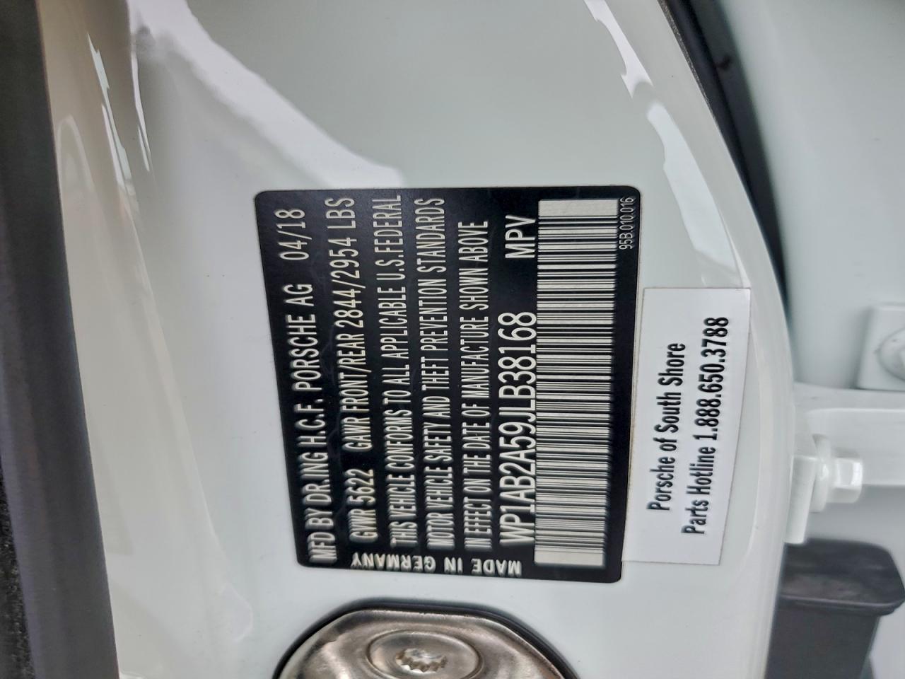 2018 Porsche Macan S VIN: WP1AB2A59JLB38168 Lot: 94076205