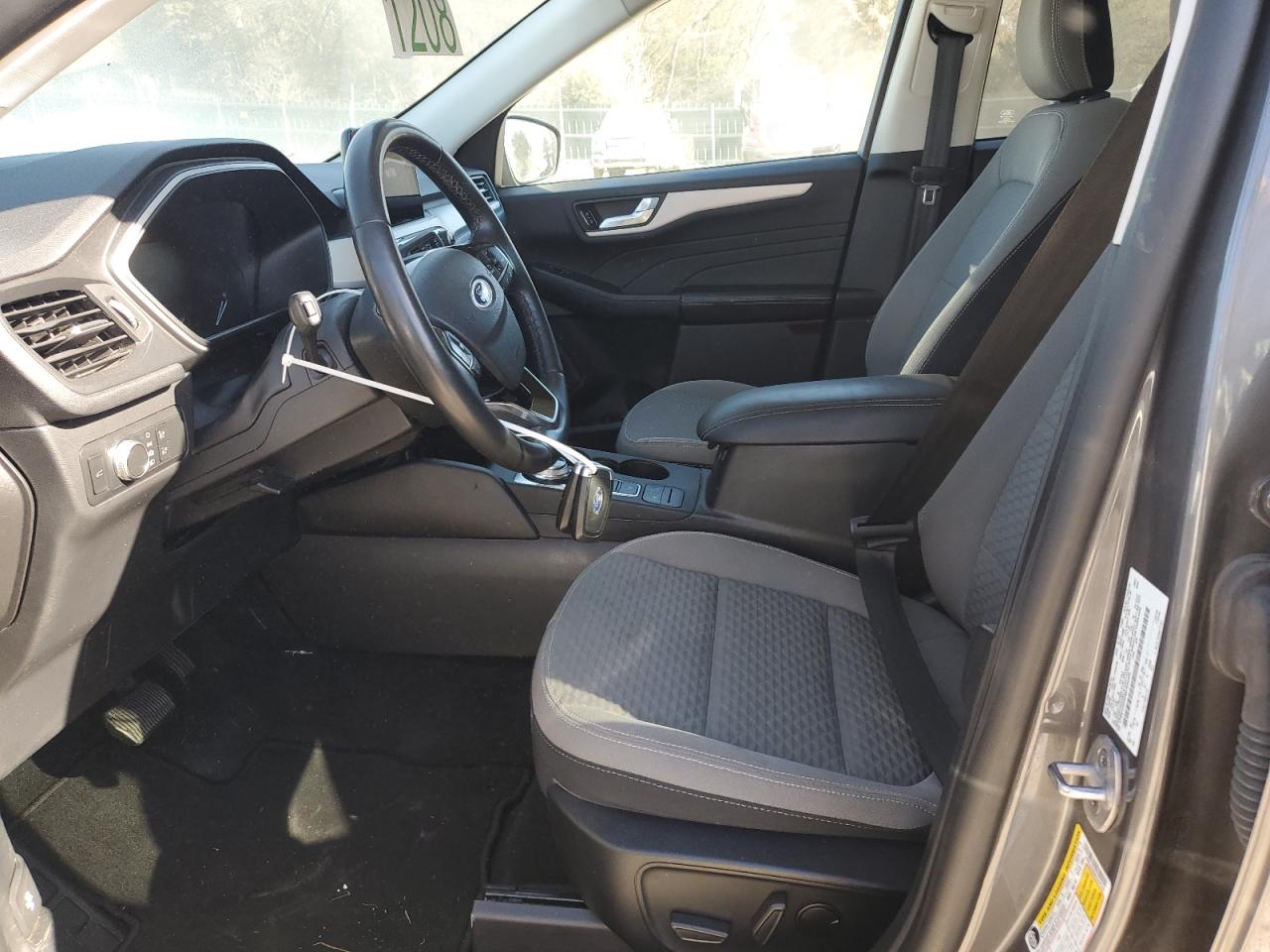 2021 Ford Escape Se VIN: 1FMCU0G66MUA94388 Lot: 92604215