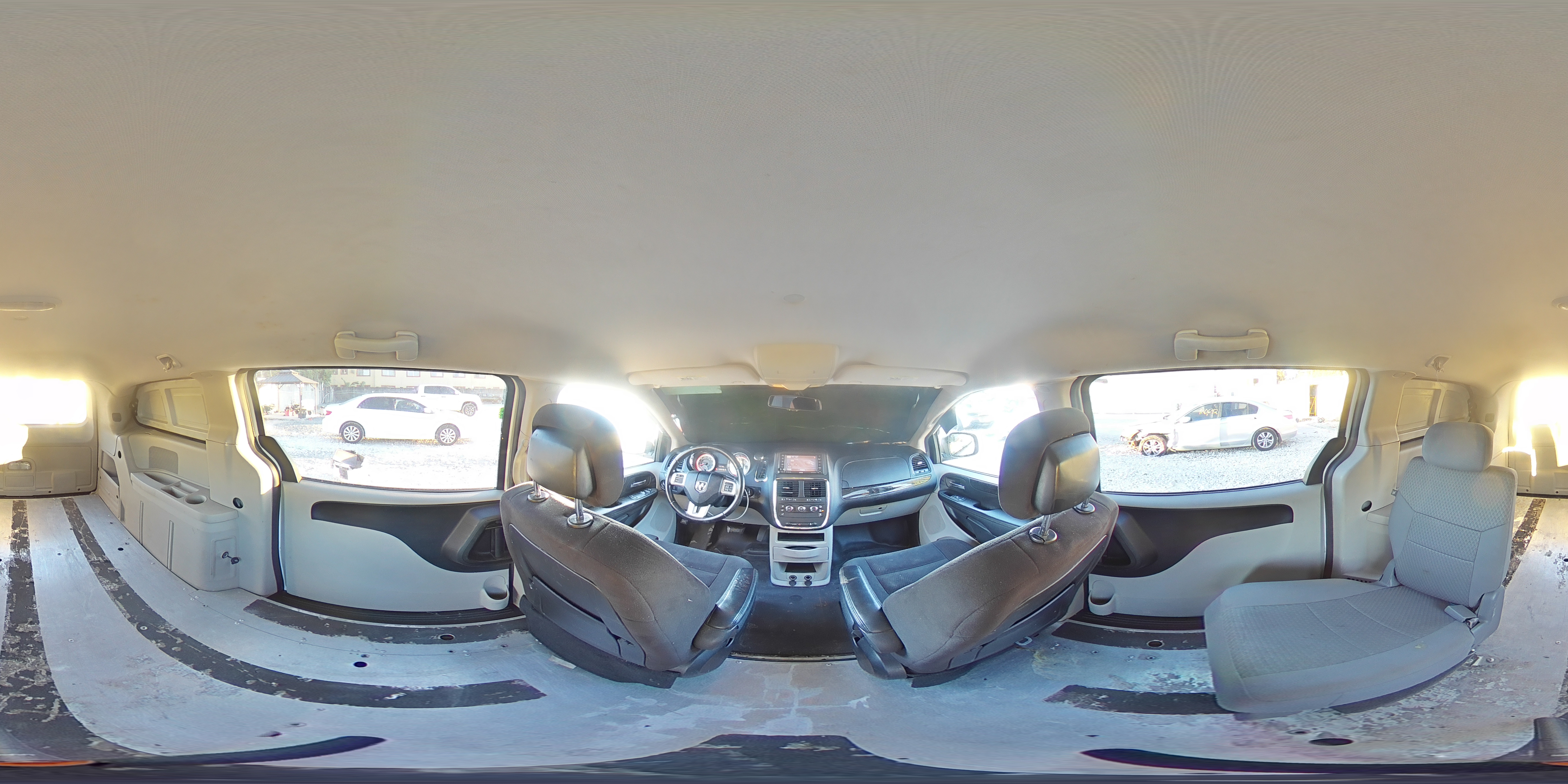 2015 Ram Tradesman VIN: 2C4JRGAG0FR702073 Lot: 93080595