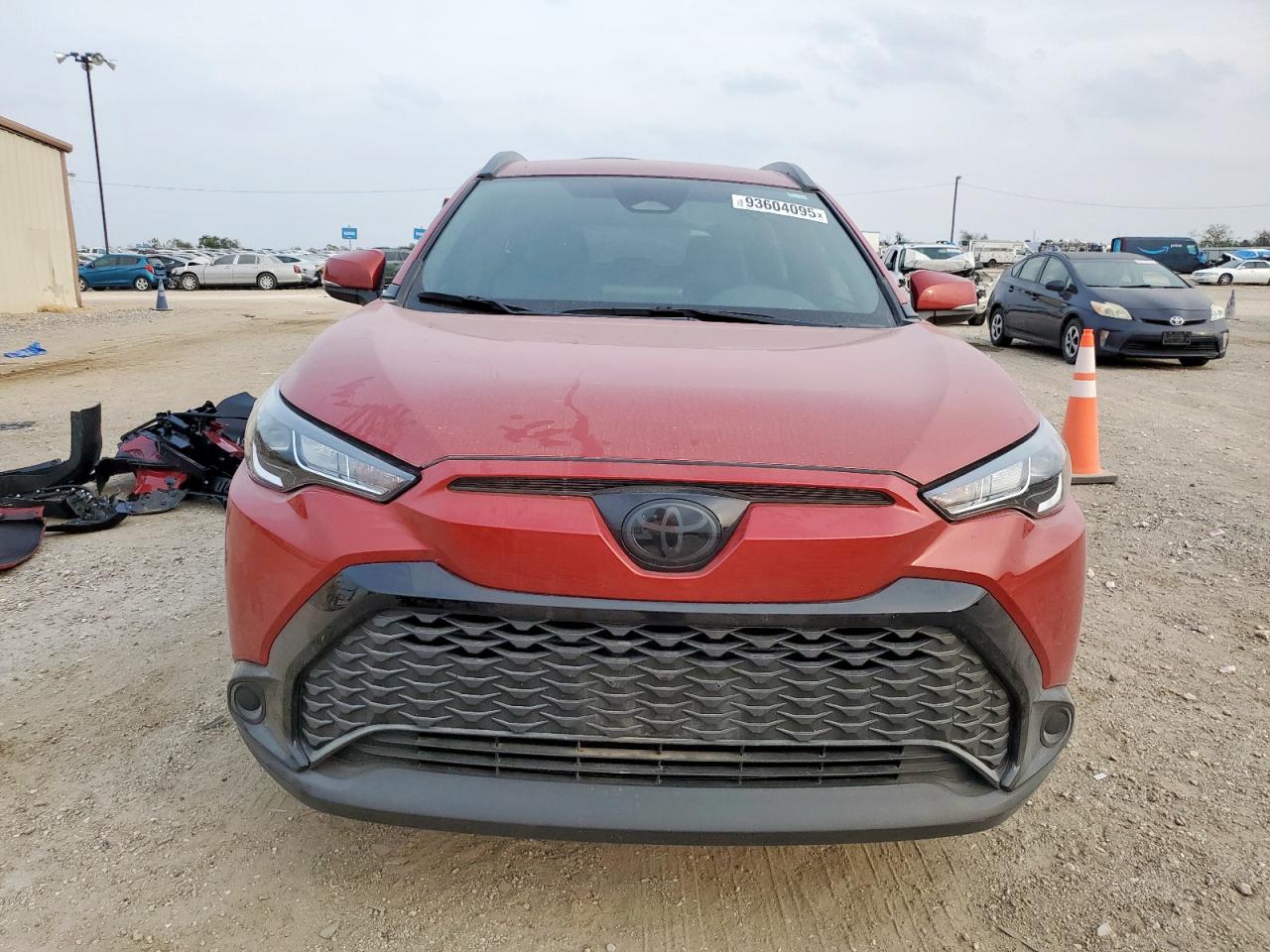 2023 Toyota Corolla Cross Le VIN: 7MUFBABG8PV011670 Lot: 93604095