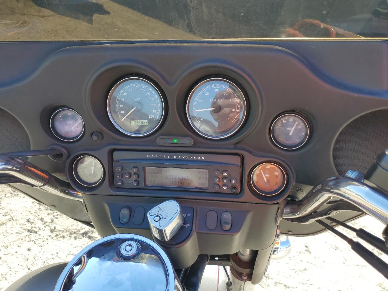 2007 Harley-Davidson Flht Classic VIN: 1HD1FF4107Y624433 Lot: 90786325