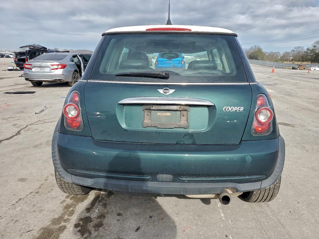 2005 Mini Cooper VIN: WMWRC33425TC58749 Lot: 94270915