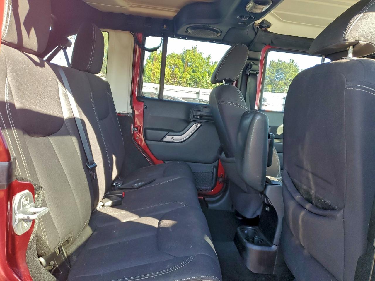 2013 Jeep Wrangler Unlimited Sahara VIN: 1C4BJWEG8DL544104 Lot: 94114175