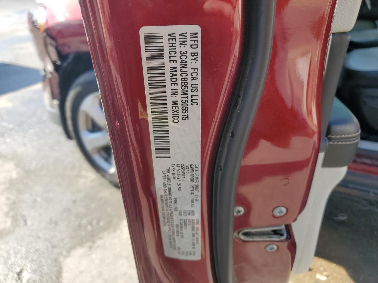 2021 Jeep Compass Latitude VIN: 3C4NJCBB5MT505575 Lot: 92932835