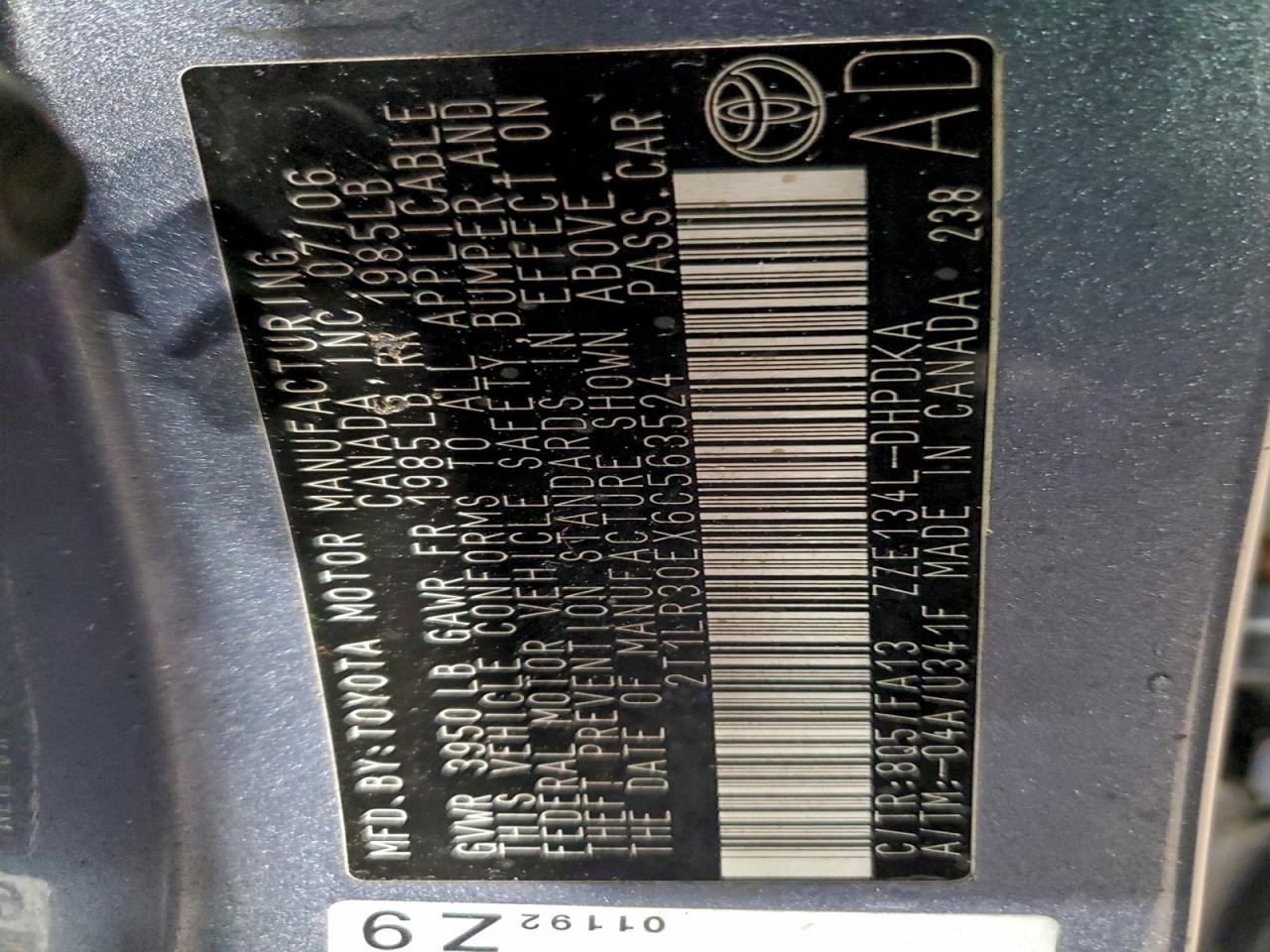 2006 Toyota Corolla Matrix Base VIN: 2T1LR30EX6C563524 Lot: 94430875