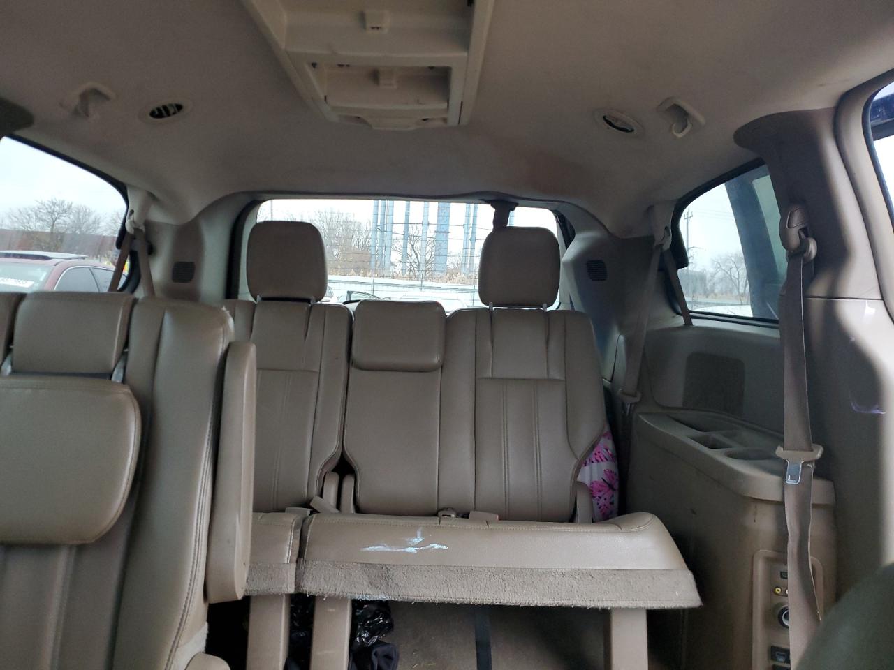 2016 Chrysler Town & Country Touring VIN: 2C4RC1BGXGR245385 Lot: 92758715