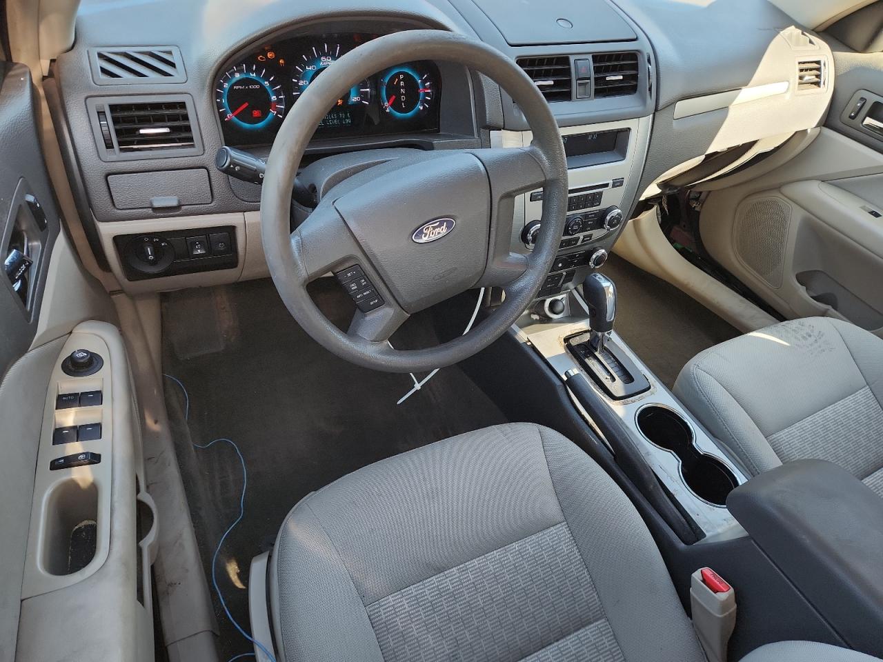 2011 Ford Fusion S VIN: 3FAHP0GA0BR243457 Lot: 91718435