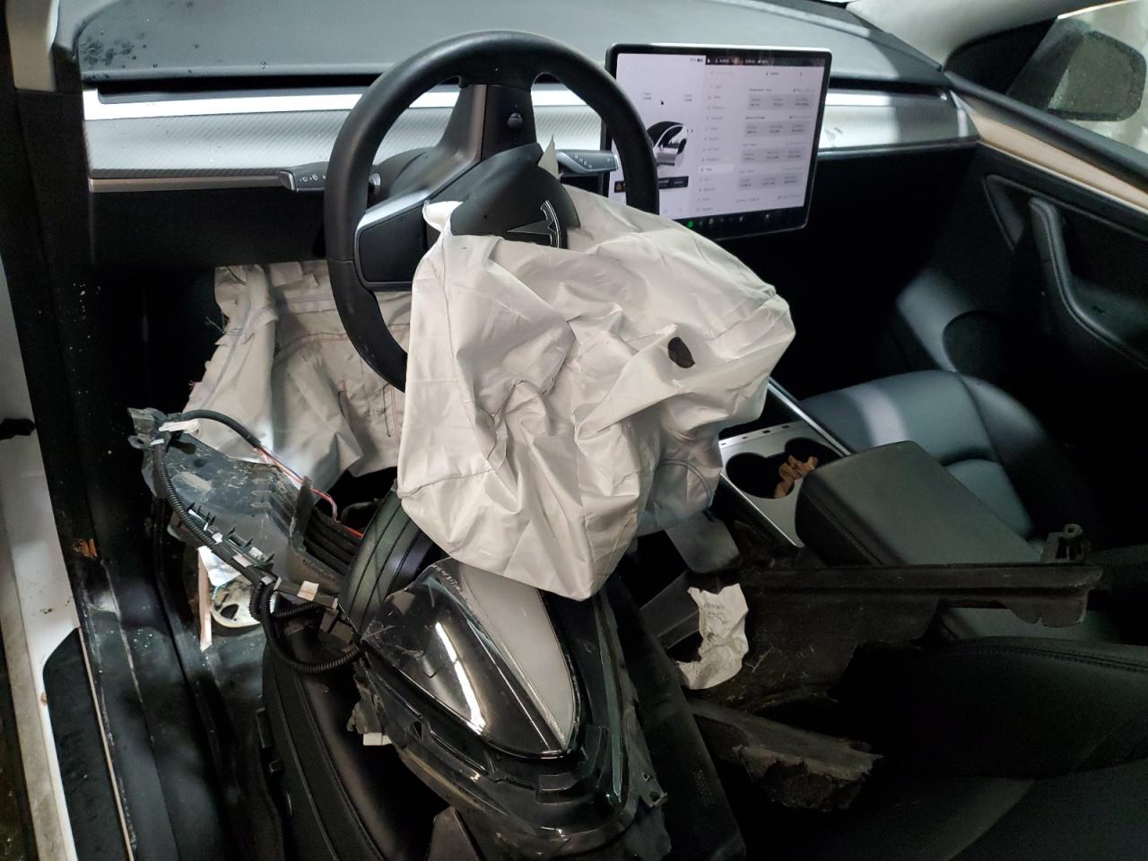 2023 Tesla Model Y VIN: 7SAYGDEF3PF792422 Lot: 93179865