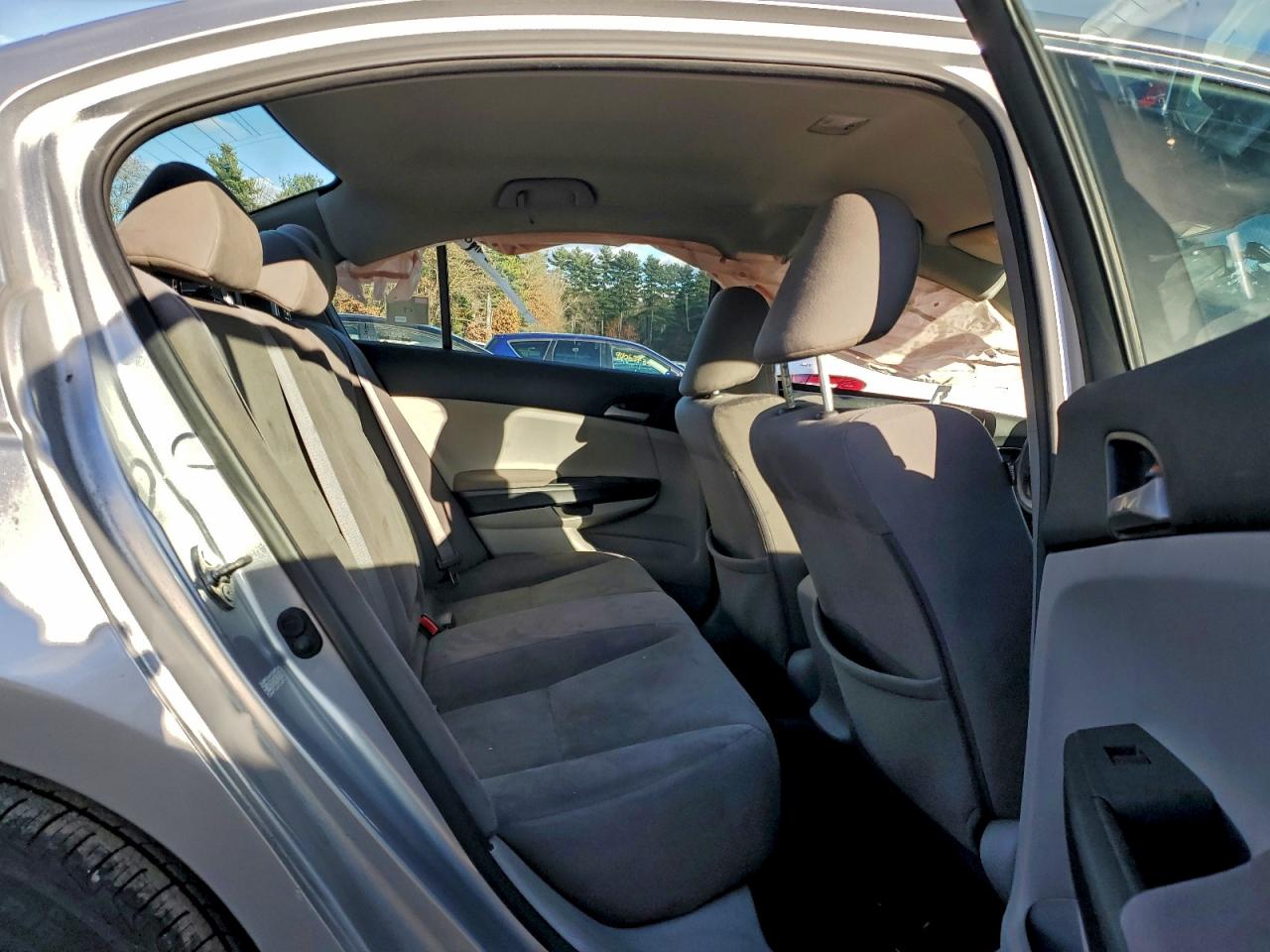 2011 Honda Accord Lx VIN: 1HGCP2F37BA129289 Lot: 93867585