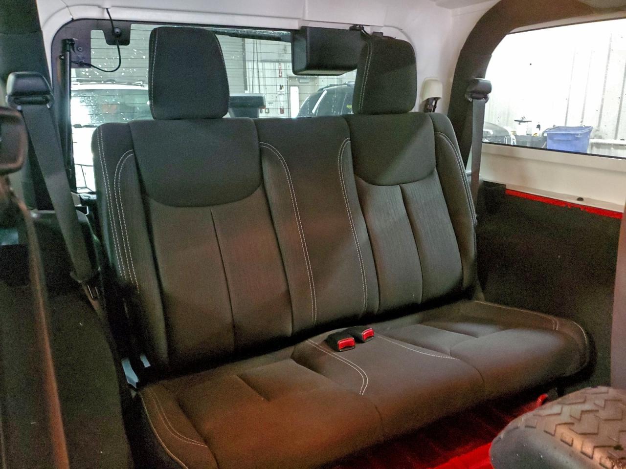 2018 Jeep Wrangler Sahara VIN: 1C4AJWBGXJL883118 Lot: 93772575