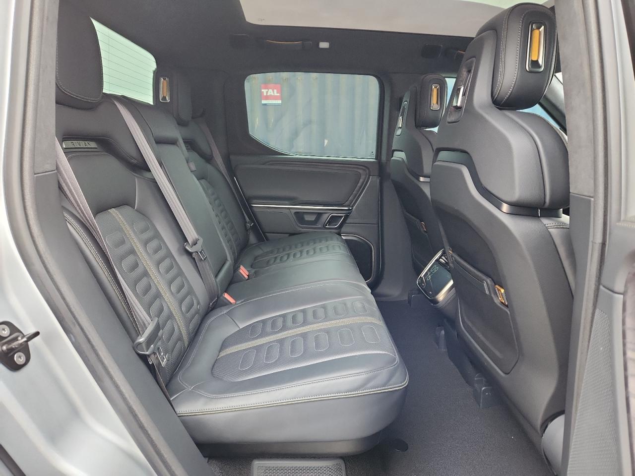 2022 Rivian R1T Launch Edition VIN: 7FCTGAALXNN004200 Lot: 92544435