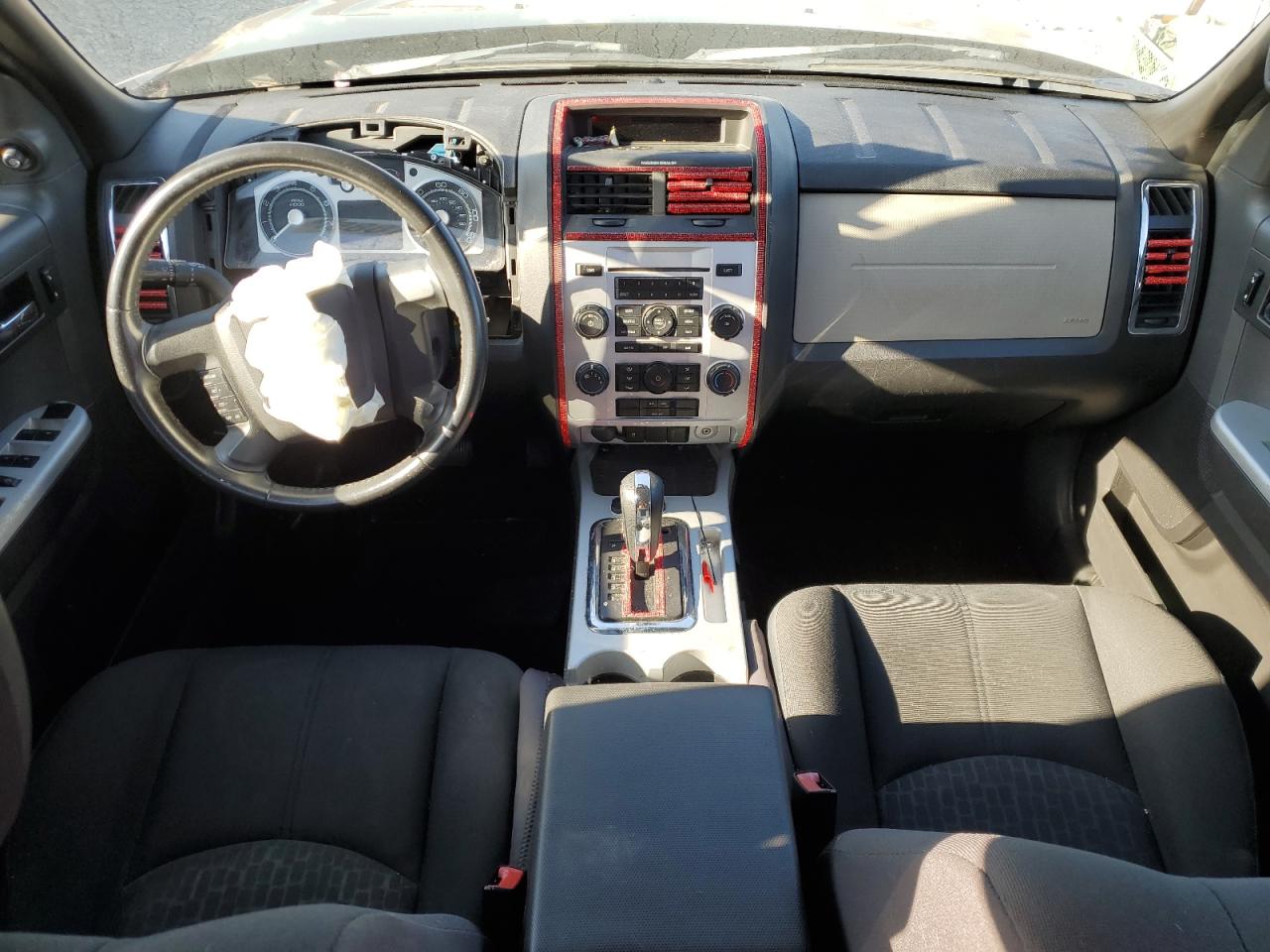 2008 Mercury Mariner VIN: 4M2CU81Z38KJ23959 Lot: 92631885