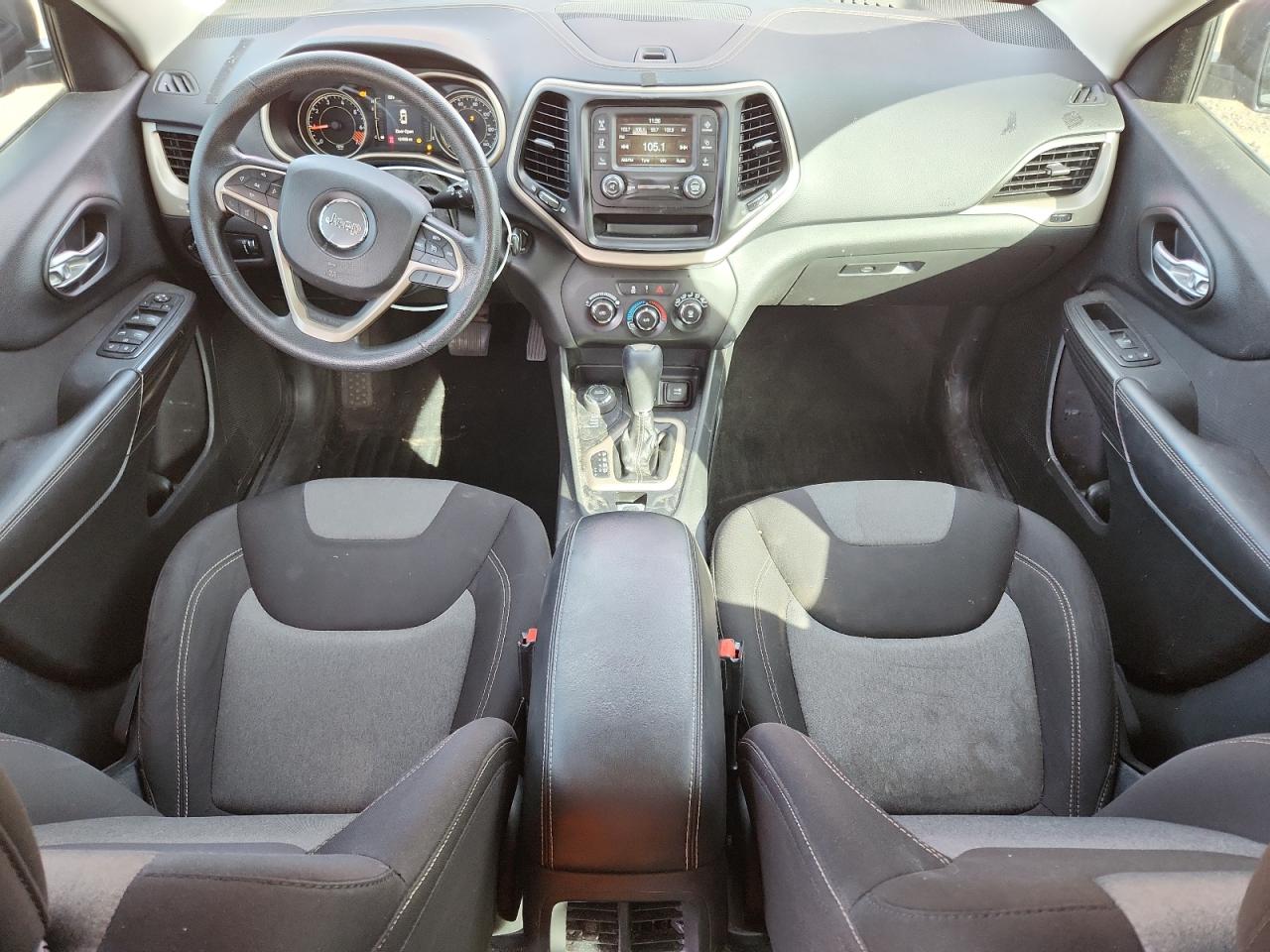 2015 Jeep Cherokee Sport VIN: 1C4PJMAB4FW777077 Lot: 90635565