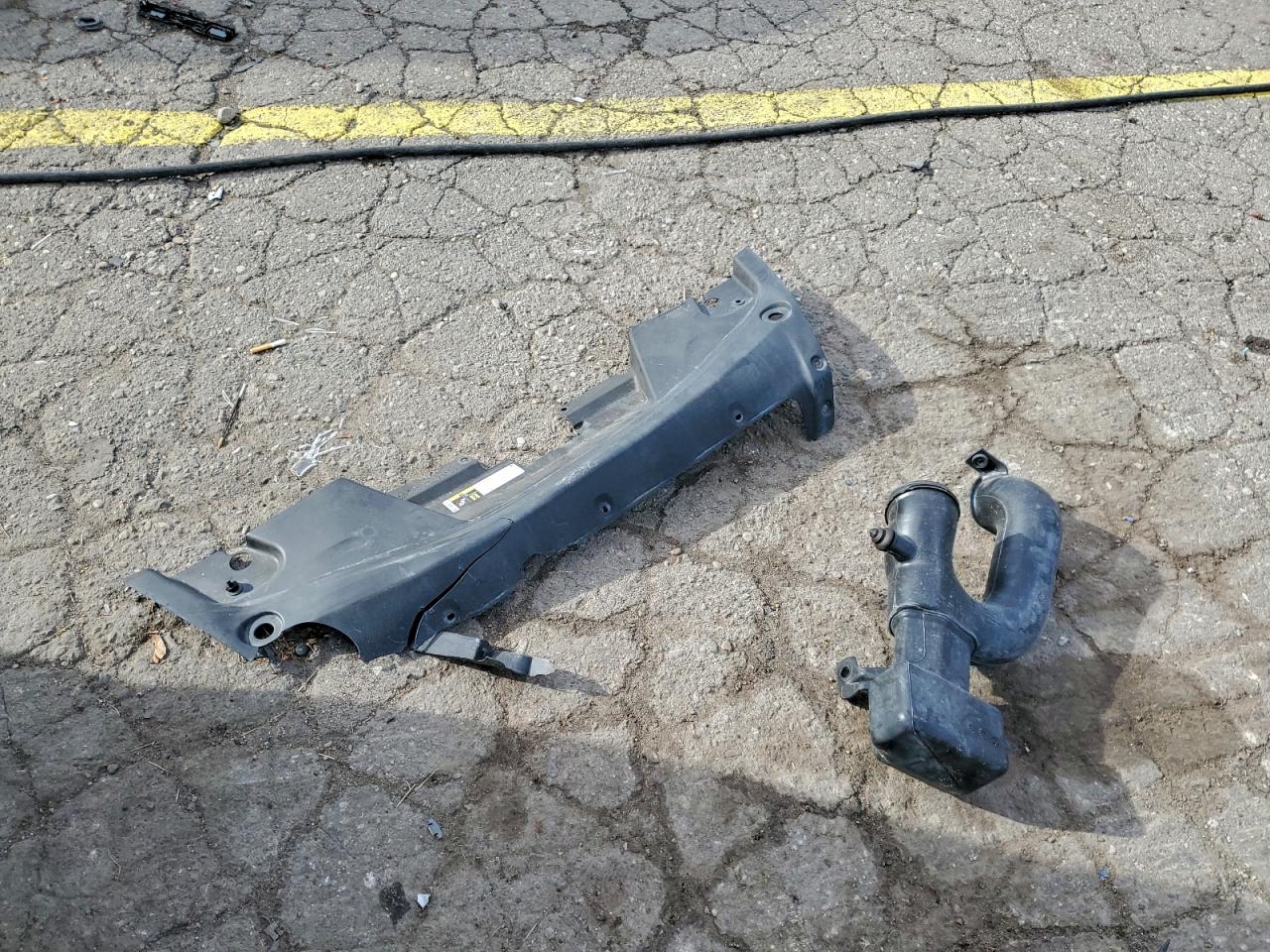 2016 Jeep Cherokee Latitude VIN: 1C4PJMCS4GW120715 Lot: 93767315