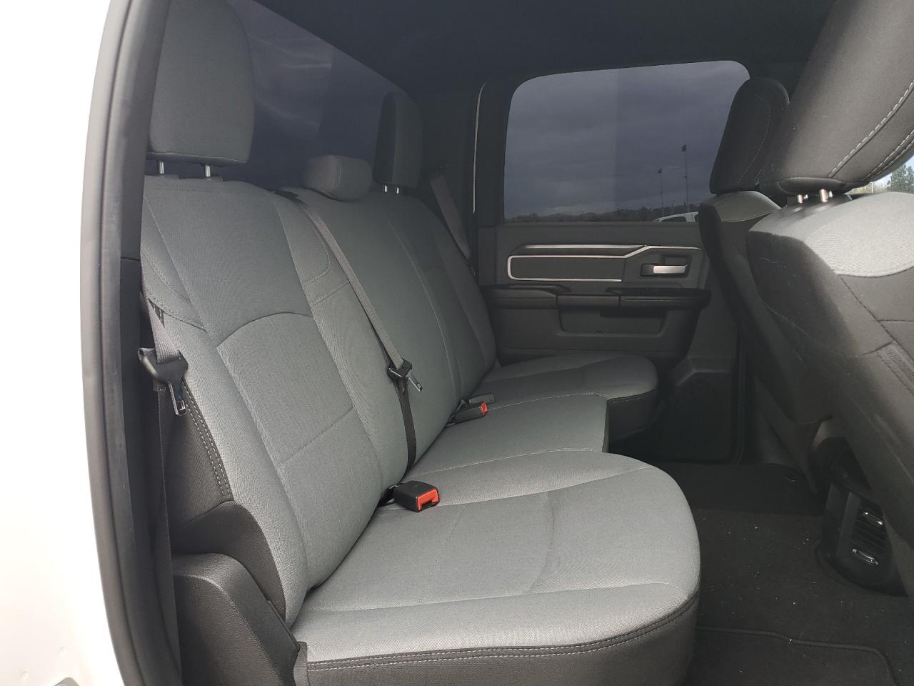 2021 Ram 2500 Big Horn VIN: 3C6UR4DJ6MG651840 Lot: 93551675