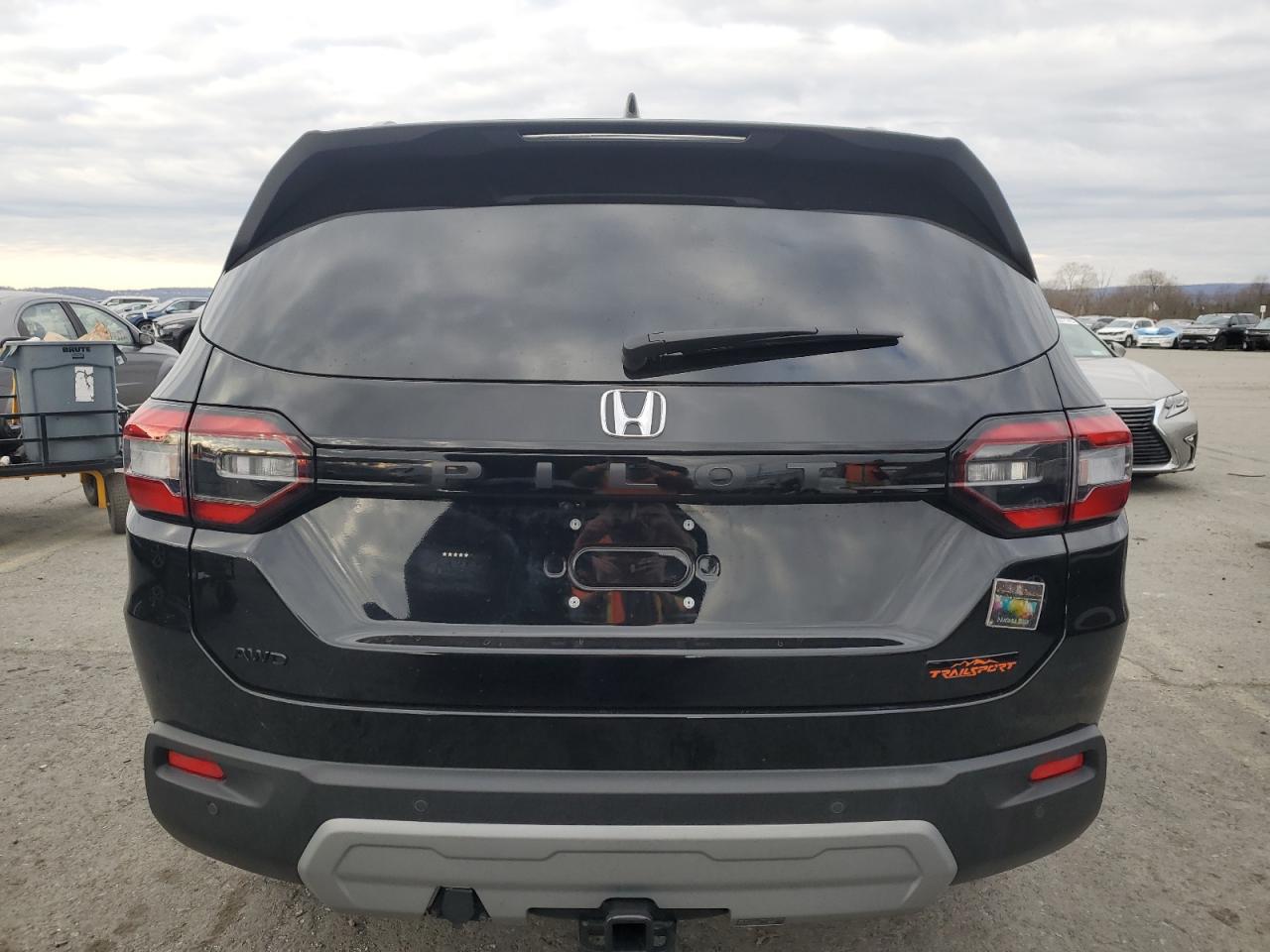 2025 Honda Pilot Trailsport VIN: 5FNYG1H60SB080790 Lot: 92913465