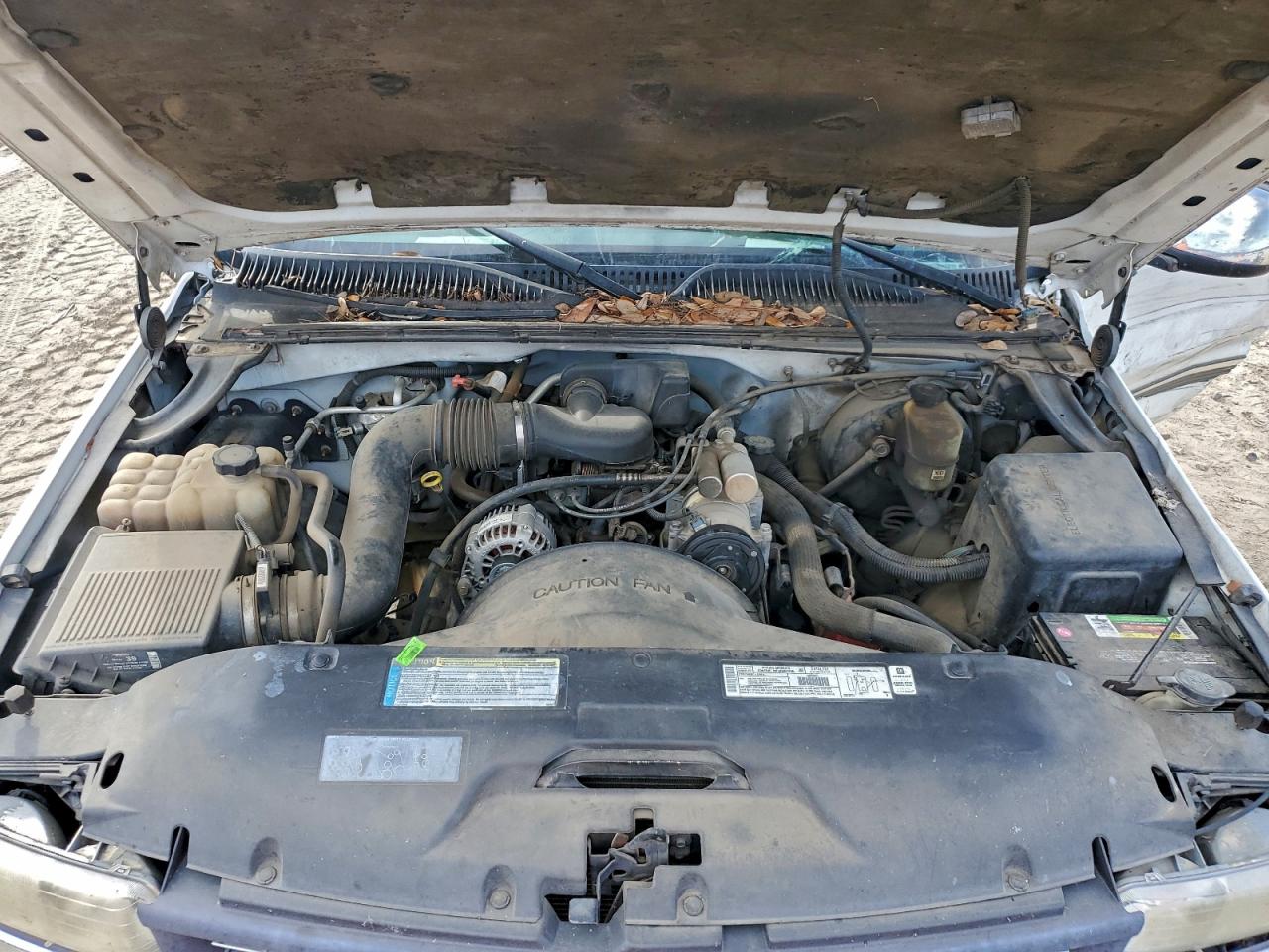 2000 Chevrolet Silverado C1500 VIN: 2GCEC19W4Y1280547 Lot: 94152705