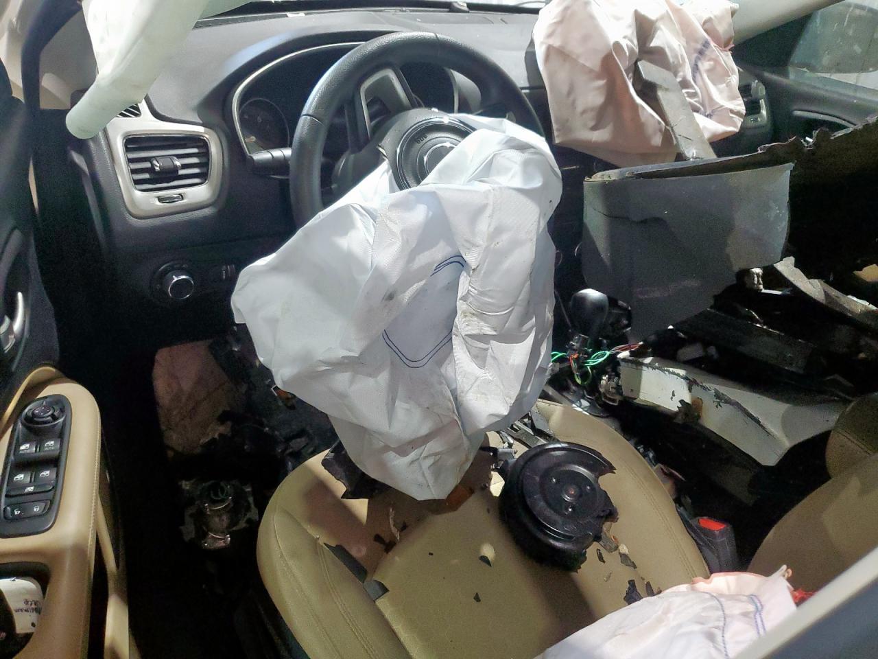 2018 Jeep Compass Sport VIN: 3C4NJCAB7JT181056 Lot: 91808355