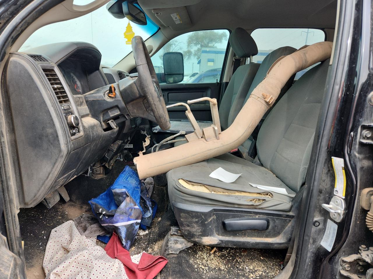 2017 Ram 3500 Flatbed Truck VIN: 3C63R3GL6HG778497 Lot: 93312285