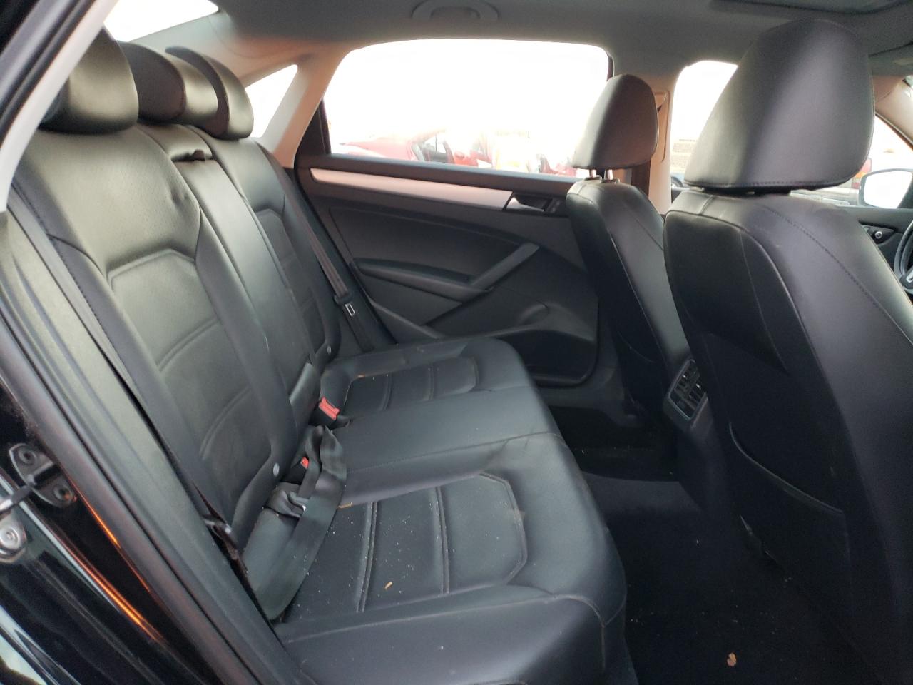 2013 Volkswagen Passat Se VIN: 1VWBP7A32DC015350 Lot: 93101065