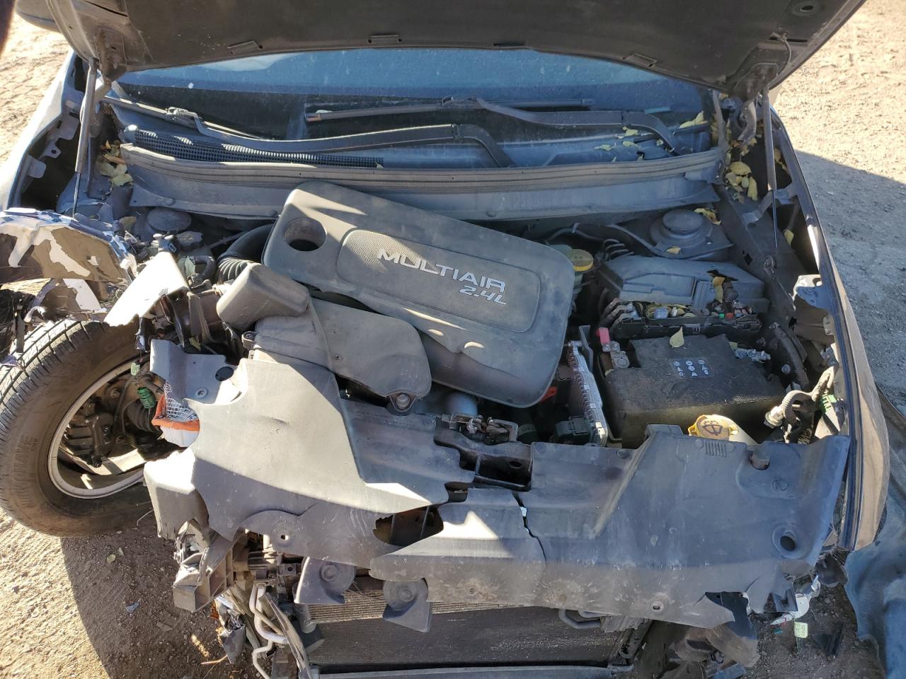 2015 Jeep Cherokee Latitude VIN: 1C4PJMCB7FW679593 Lot: 93190175