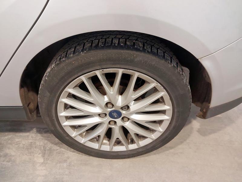 2014 FORD FOCUS 1.0 125 ECOBOOST ZETEC NAVIGATOR 5DR