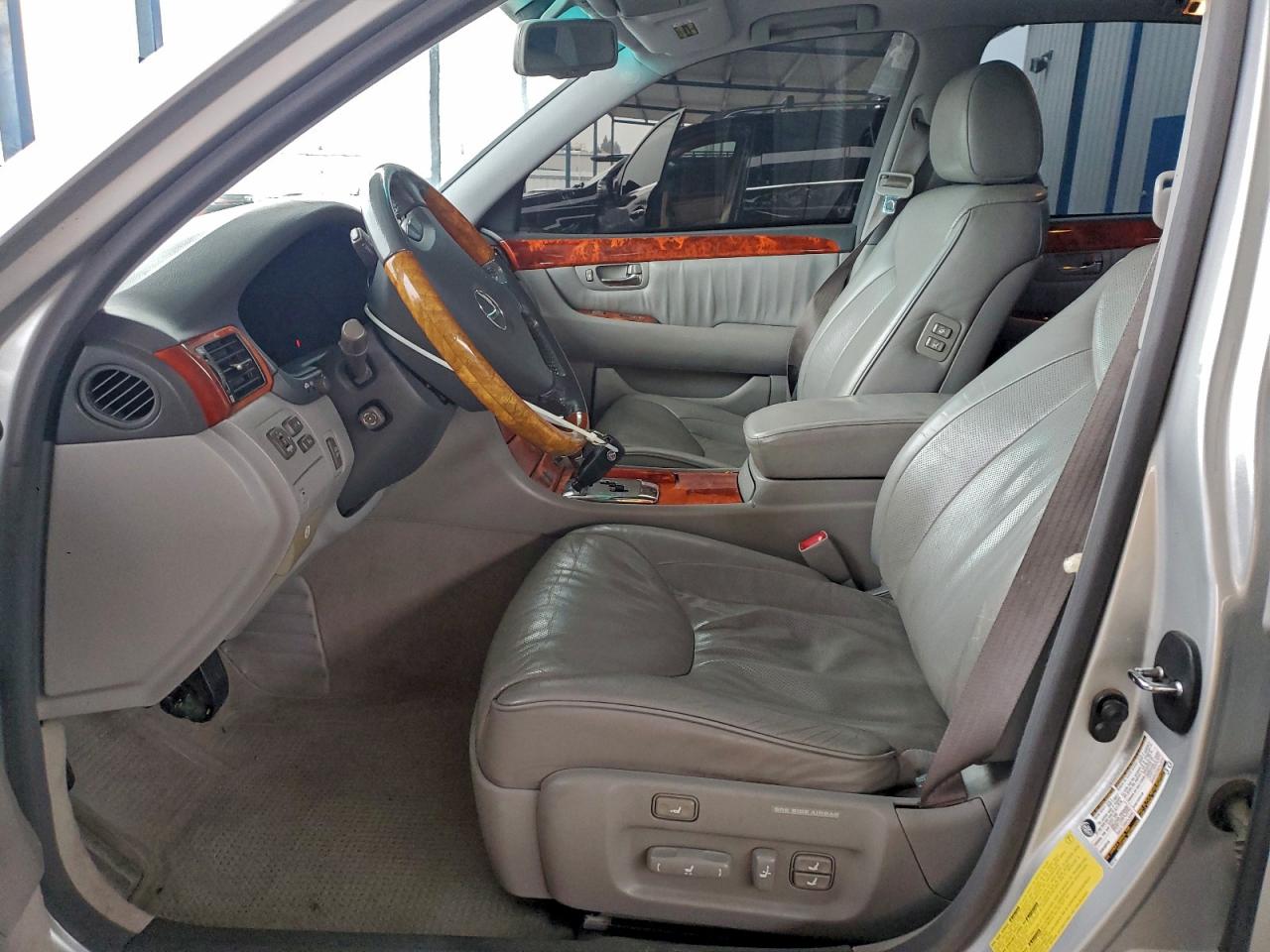 2005 Lexus Ls 430 VIN: JTHBN36F855015913 Lot: 94299155