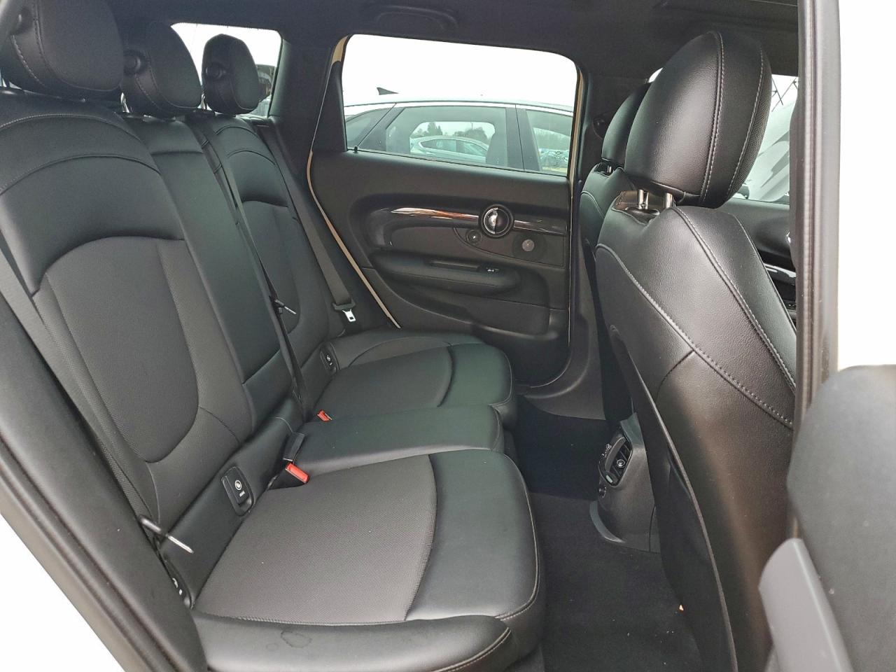 2017 Mini Cooper S Clubman All4 VIN: WMWLU5C51H2E82130 Lot: 93321535