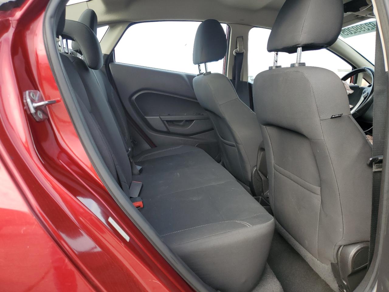 2015 Ford Fiesta Se VIN: 3FADP4BJ8FM127018 Lot: 92399205