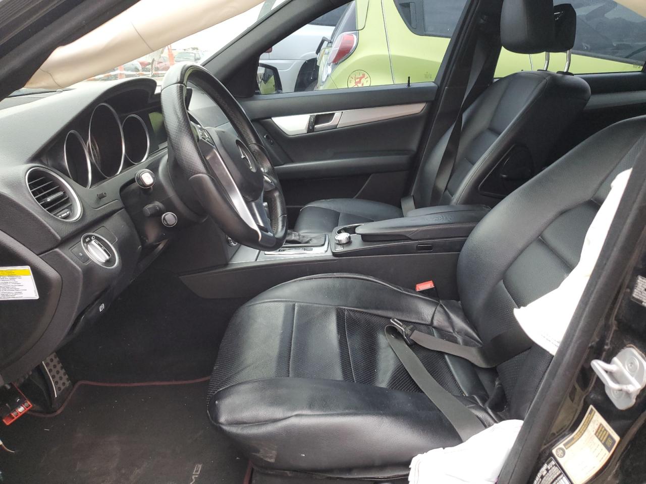 2013 Mercedes Benz C 250 VIN: 829885 Lot: 93331045